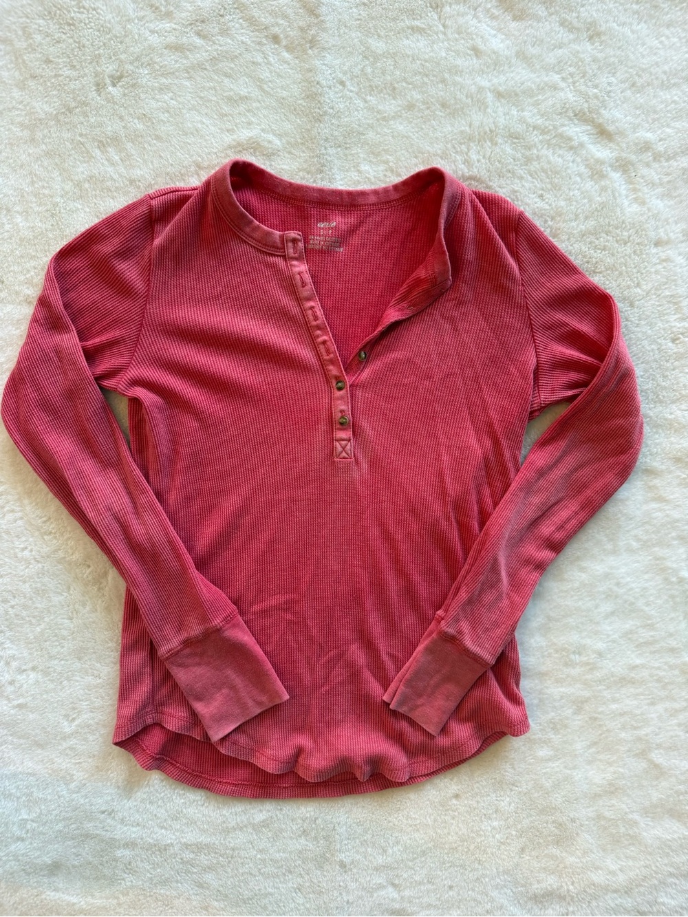 Aerie Henley